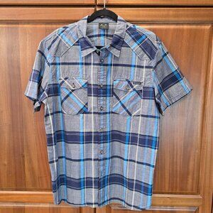 OAKLEY large short sleev like new